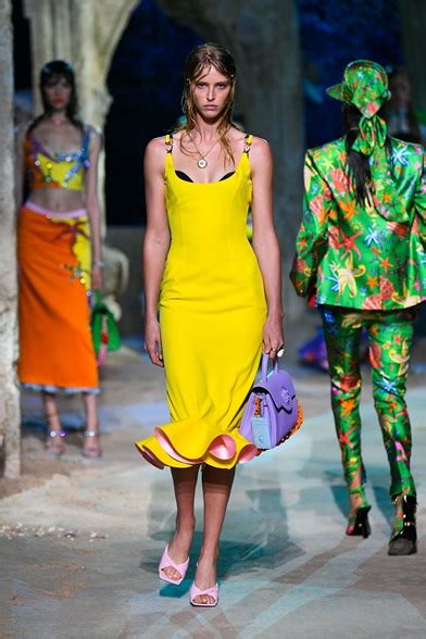 le più belle collezioni di versace|COLLEZIONE PRIMAVERA.